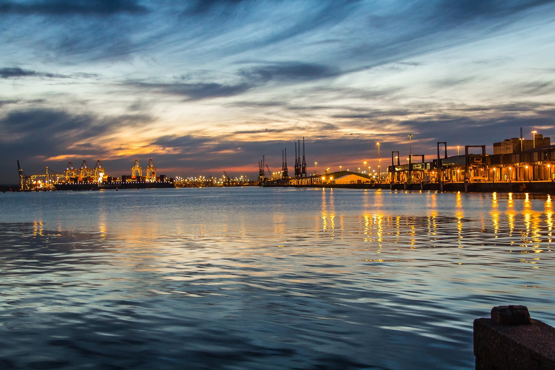 How to Find the Best Industrial Photoshoot Locations in Southampton